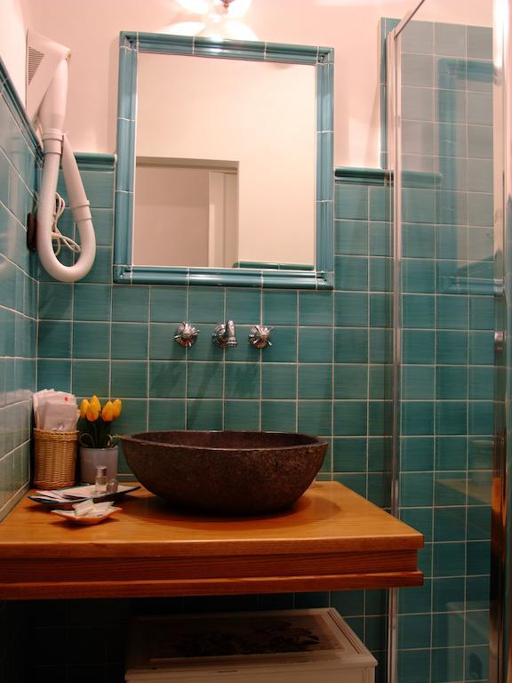 L'Una Di Notte Salerno Room photo